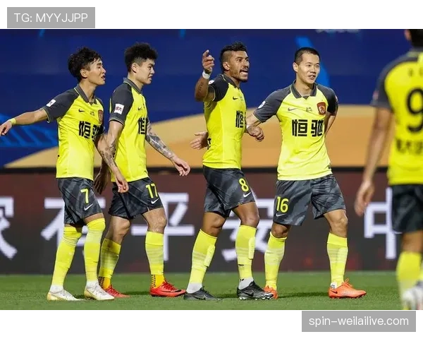 瓜达拉哈拉足球俱乐部本赛季战术调整，客场成绩起伏影响联赛整体竞争格局